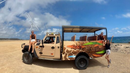 Met de jeep naar de oostkant van Curaçao: van botanische tuin tot off-road avontuur 10 Jeeptour Oost Curaçao met Nienke