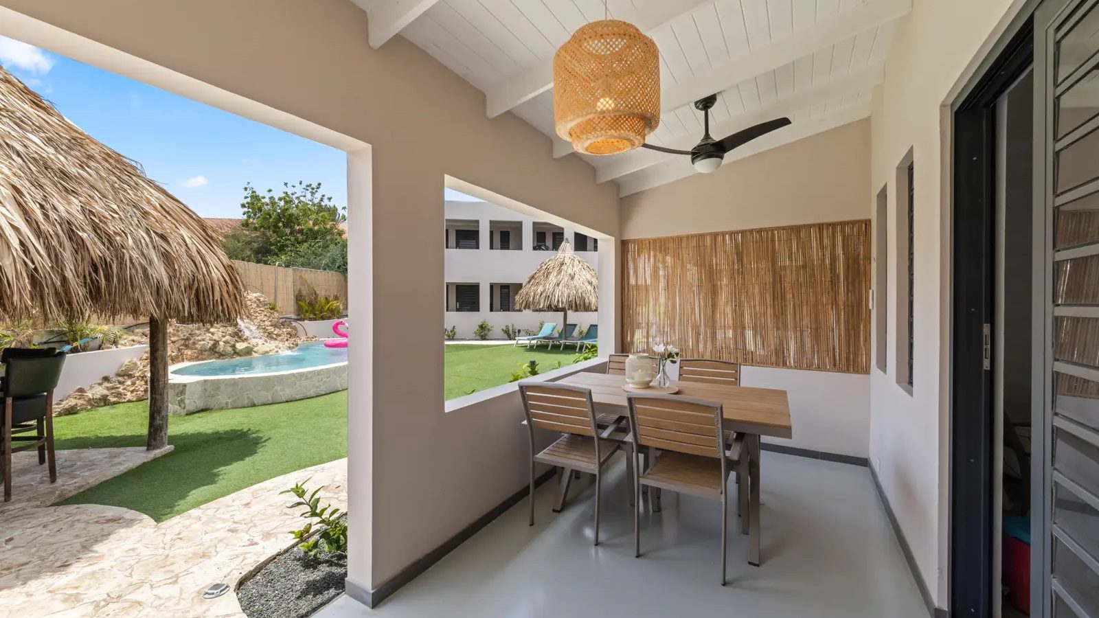 Terras bij Paco Resort, Curaçao